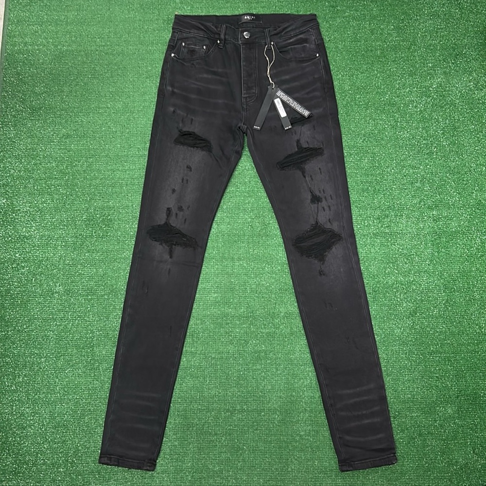 Amiri thrasher Jean “aged black” size 32 (used)